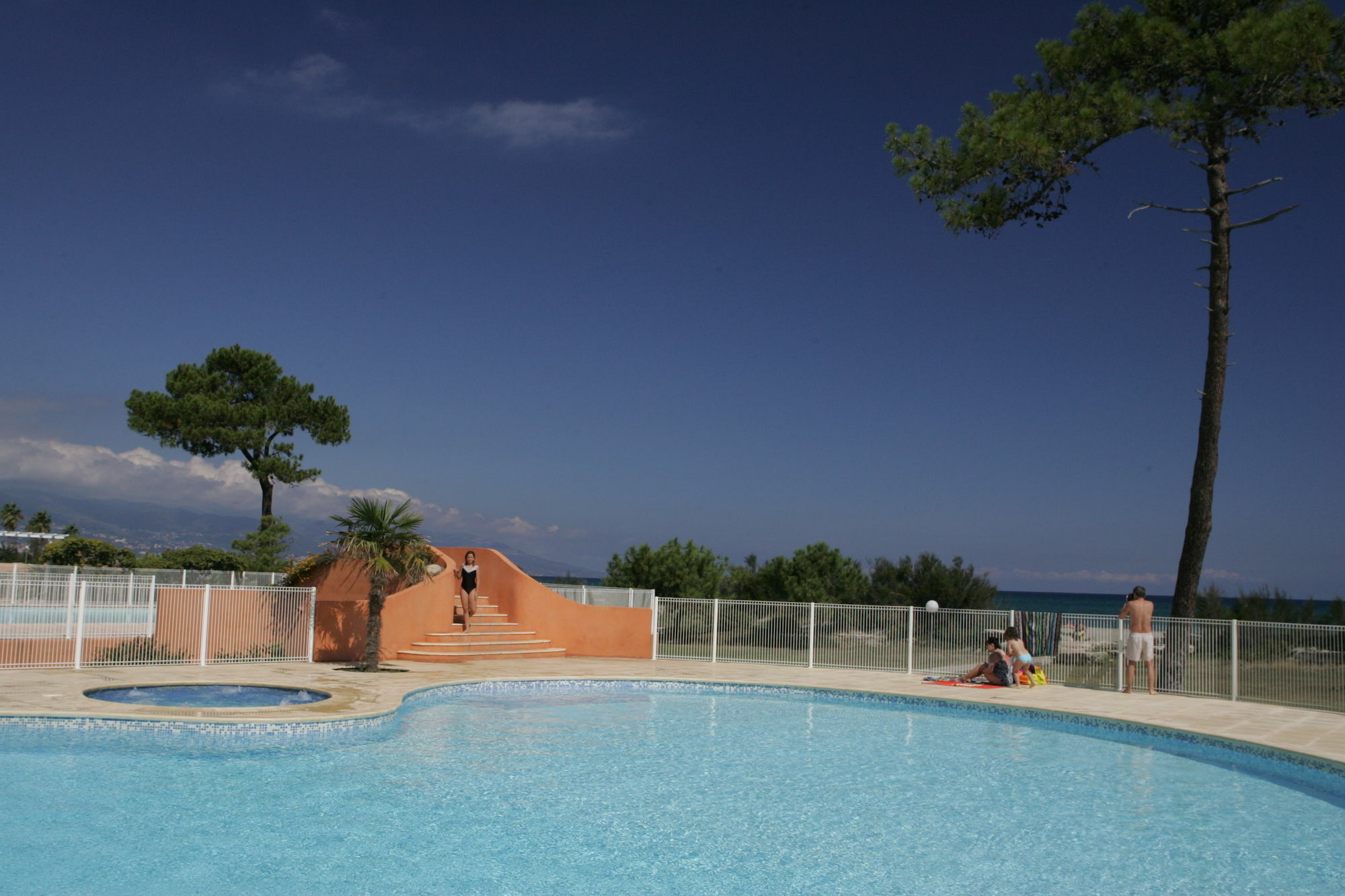 Residence Cala Bianca Borgo  Eksteriør bilde